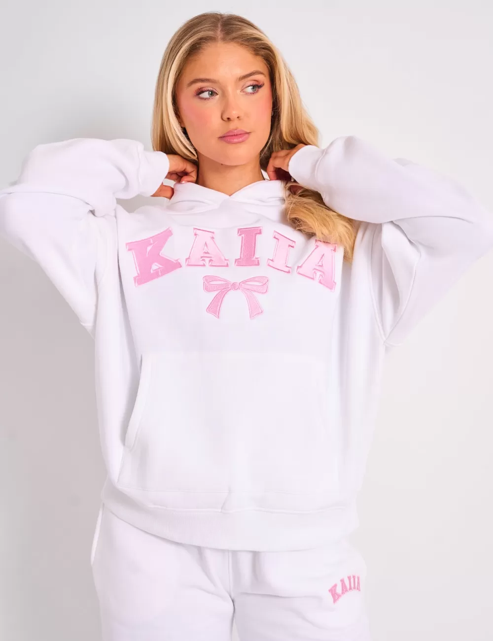 Discount Public Desire Kaiia Bow Embroidered Oversized Hoodie White & Pink White_pink