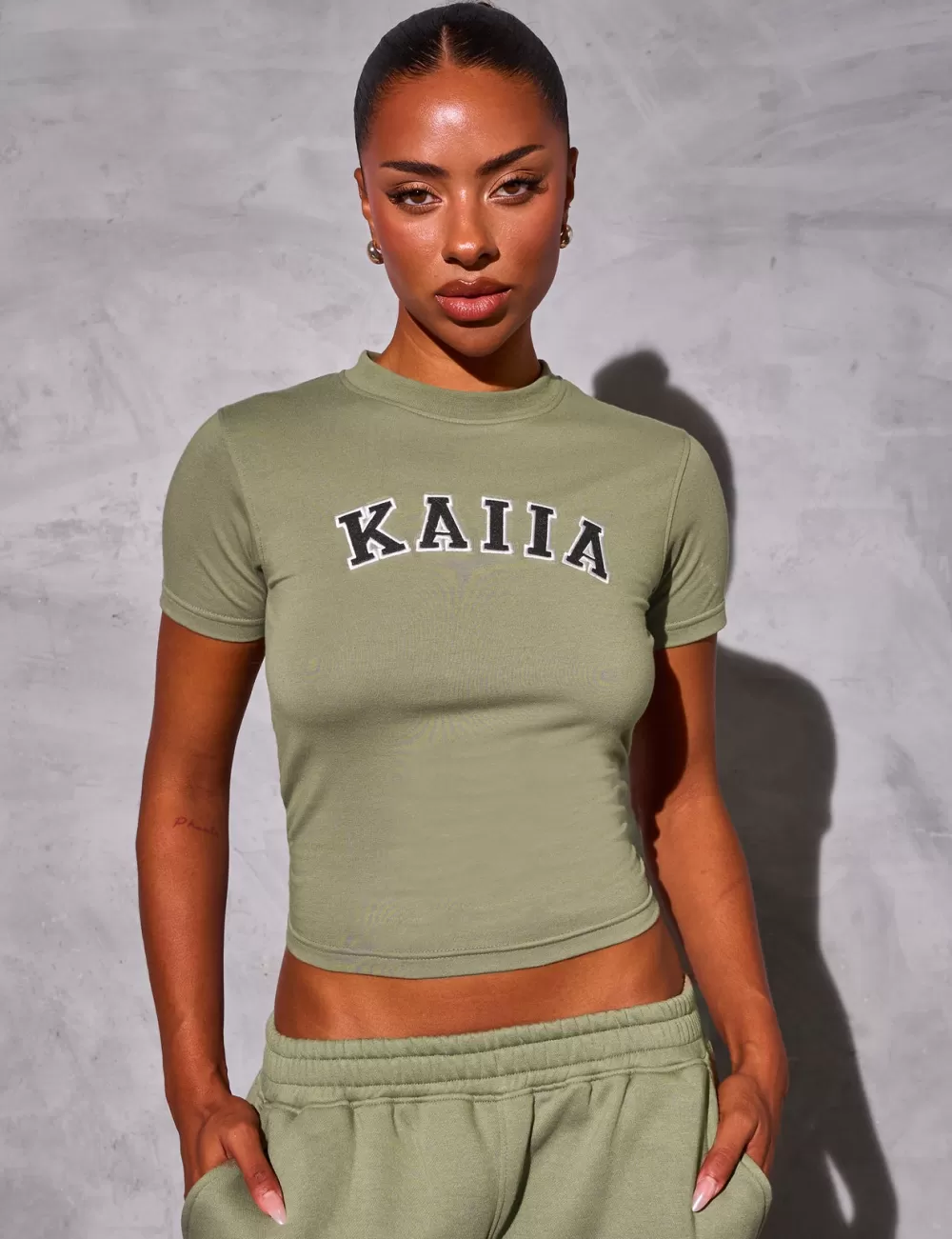 Online Public Desire Kaiia Logo Longline Baby Tee Khaki