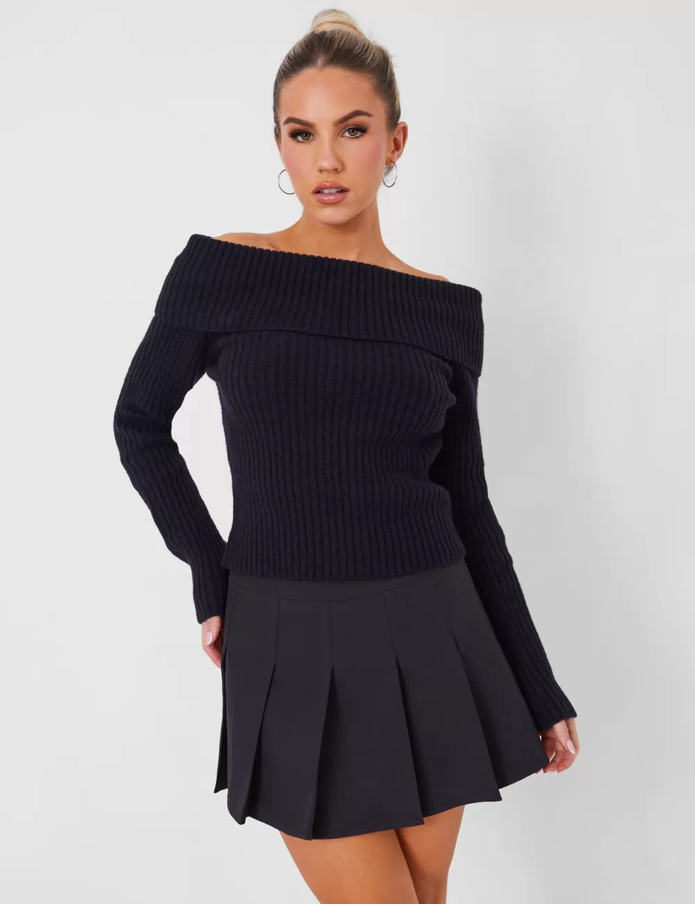 Discount Public Desire Kaiia Pleated Mini Skirt in Black