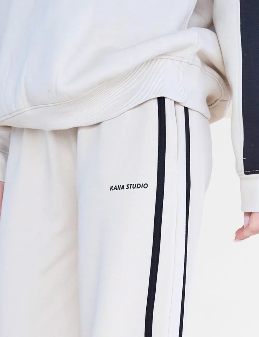 Best Public Desire Kaiia Studio Contrast Panel Wide Leg Sweat Pants & Black Stone