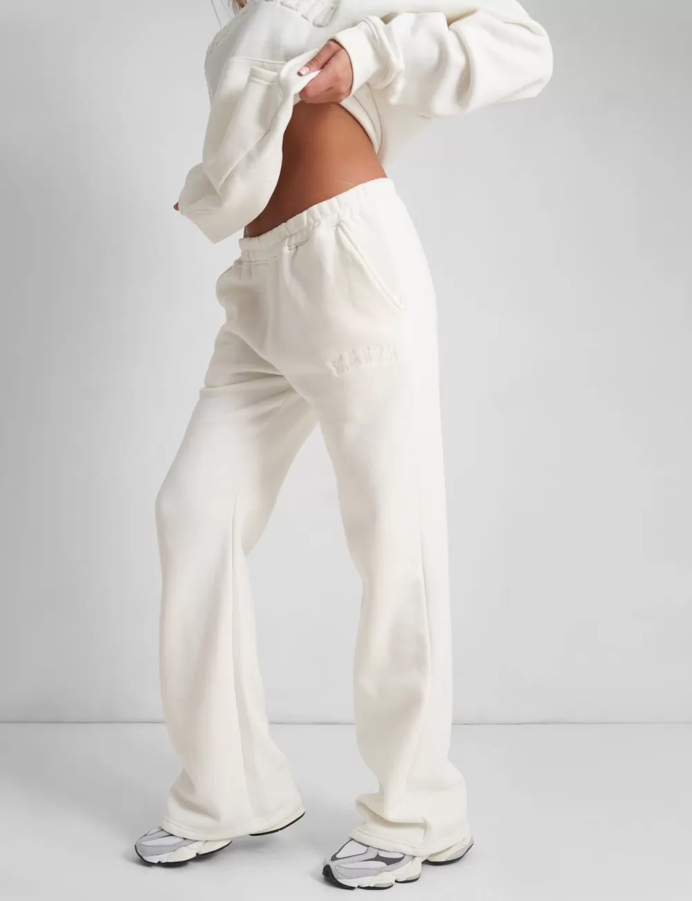 Fashion Public Desire Kaiia Wide Leg Sweat Pants in Vanilla Neutral