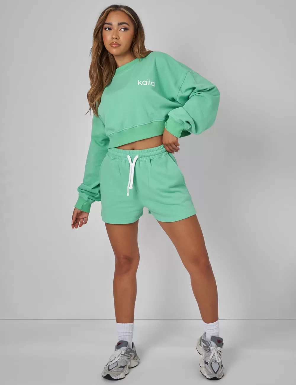 Cheap Public Desire Relaxed Contrast Drawcord Sweat Shorts Green