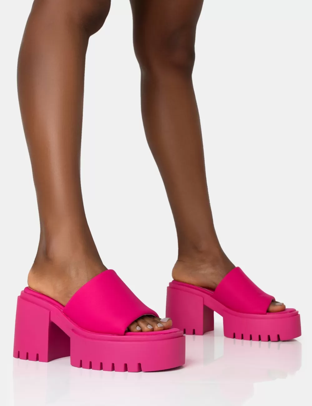 New Public Desire Sabeena Chunky Mule Round Toe Mid Heel Sandals Pink