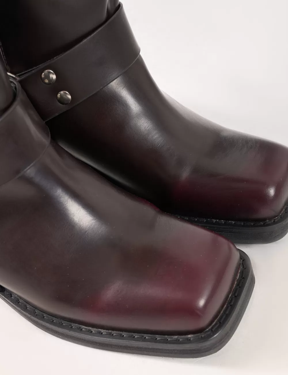 Best Sale Public Desire Sirius Vintage Buckle Knee Hight Flat Boots Burgundy